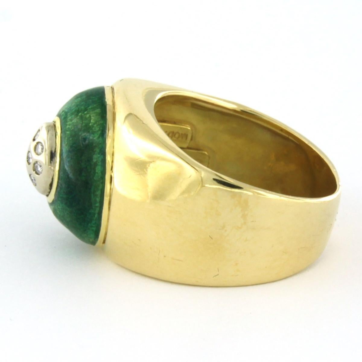 PES VENTO ring with green enamel and brilliant cut diamond up to 0.05ct 18k gold In Excellent Condition For Sale In The Hague, ZH