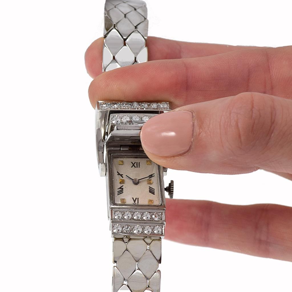 Rétro Montre-bracelet Pesag en or blanc 14 carats et diamants en vente