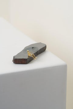 Serie Pescador, N890 Portajoyas, Escultura de Mesa Pescador Hematites