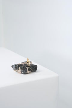 Pescador Series, N919 Turmaline in Quartz Fisherman Table Sculpture