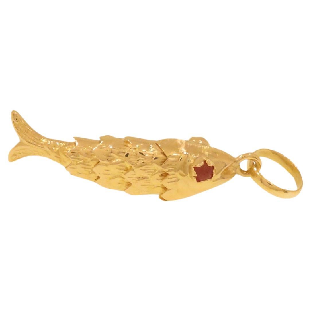 Fish jointed pendant in yellow gold 1960s For Sale