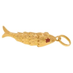 Fish jointed pendant in yellow gold 1960s