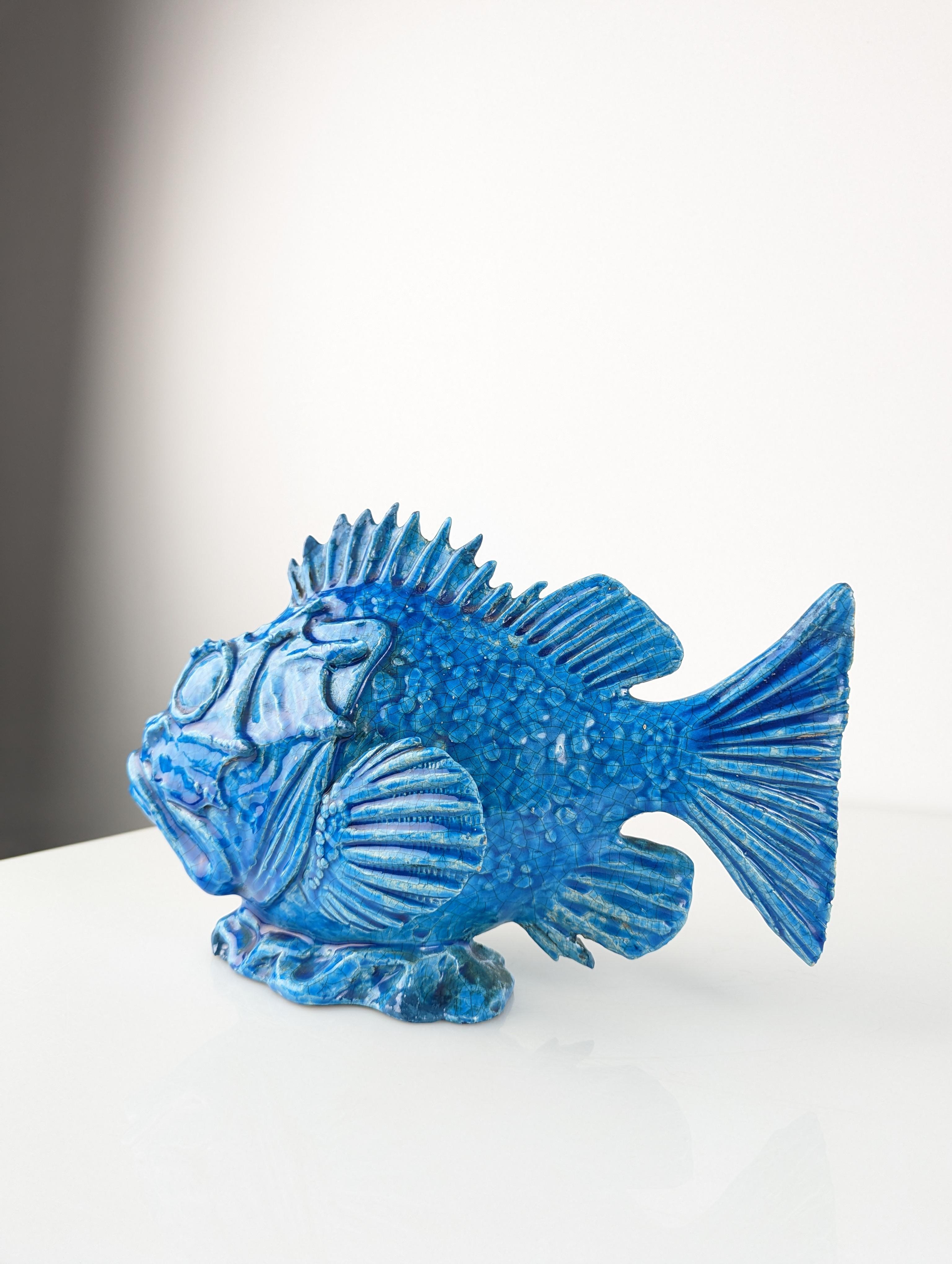 Escultura Pesce Scorfano Esmaltada en azul de Guido Cacciapuoti, Italia, 1930 Francés en venta