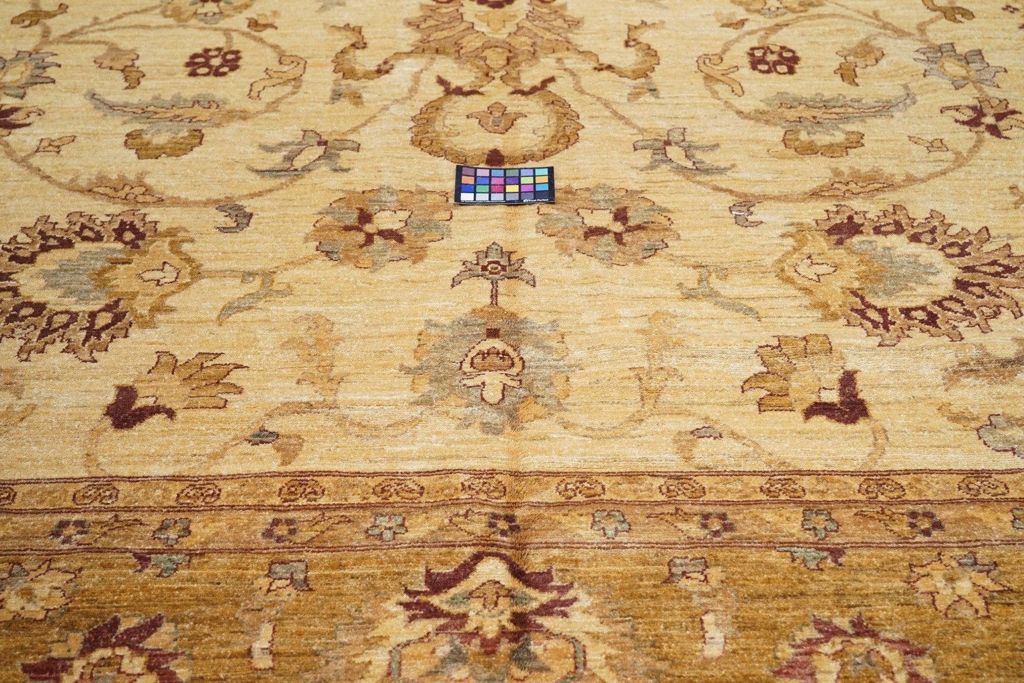 Peshawar Rug 12'6'' x 17'5'' For Sale 6