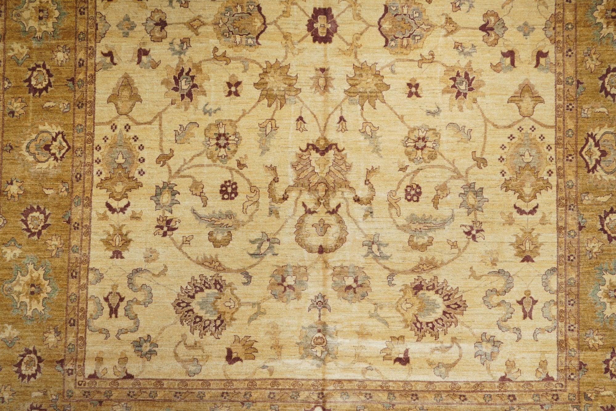Peshawar Rug 12'6'' x 17'5'' In New Condition For Sale In New York, NY
