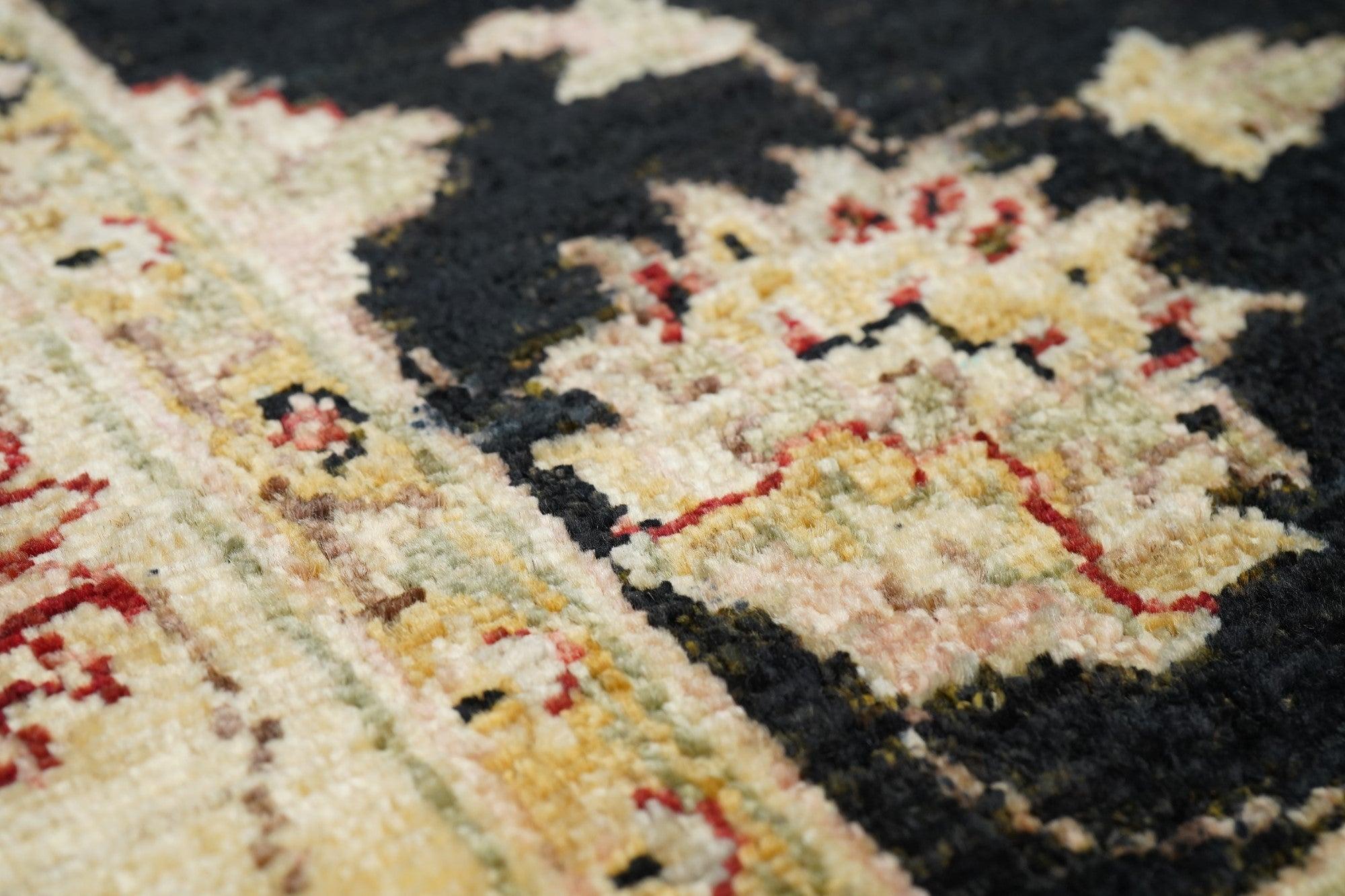 Tapis Peshawar 3'4'' x 5'1'' en vente 2
