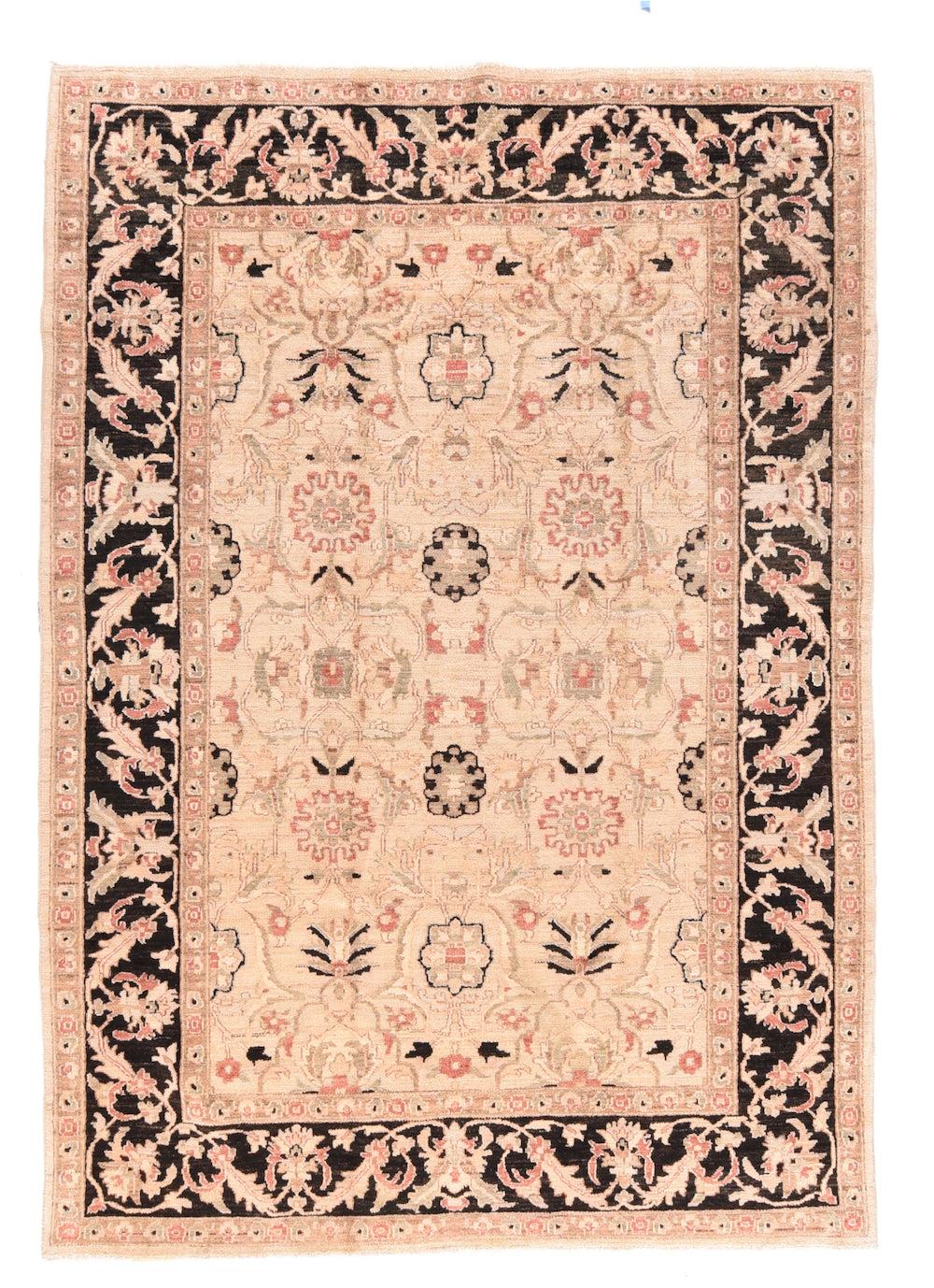 Peshawar-Teppich 6'1'' x 8'6'' im Zustand „Neu“ im Angebot in New York, NY