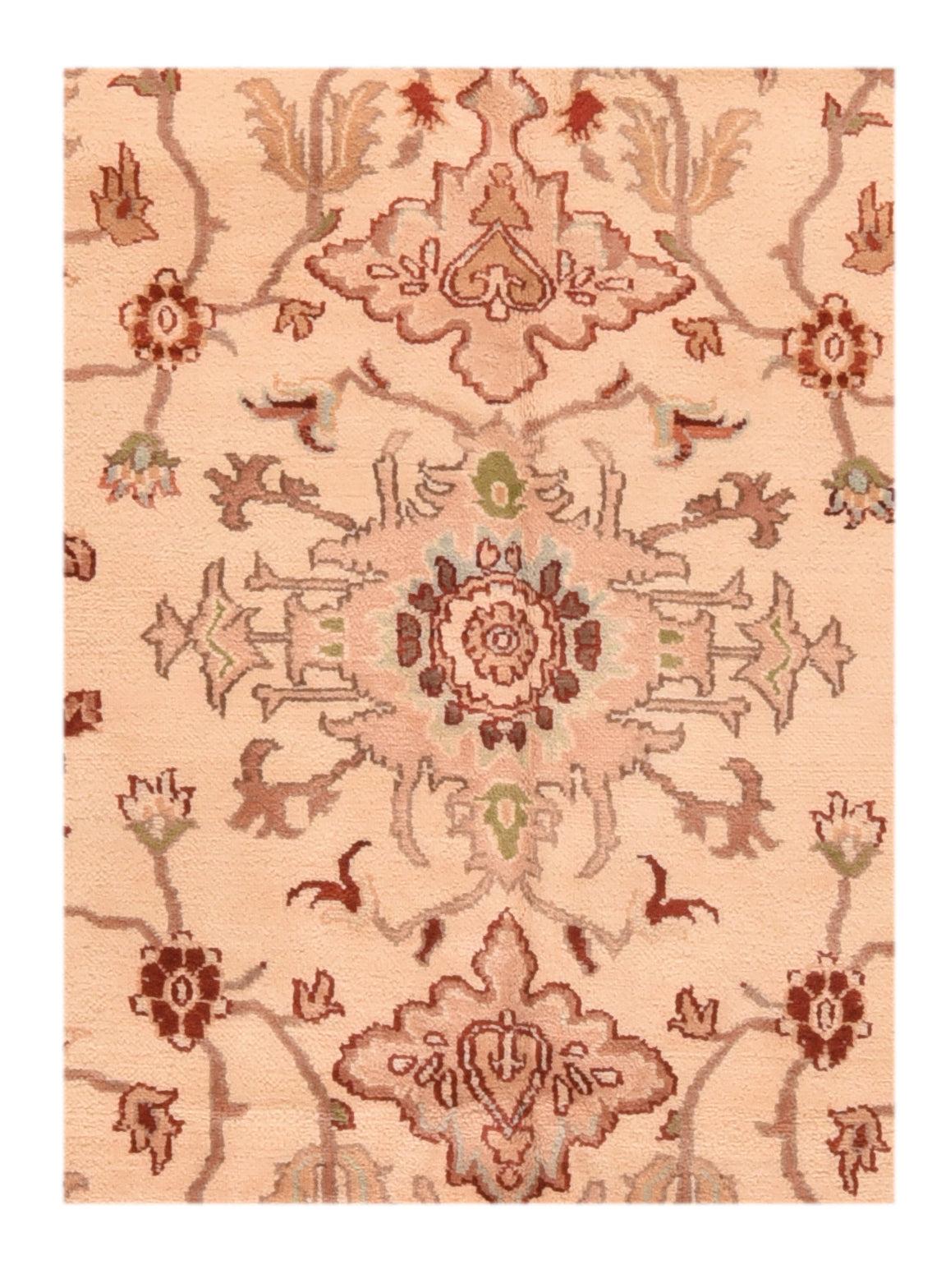 Peshawar Rug 7'10'' x 8'3'' In Excellent Condition For Sale In New York, NY