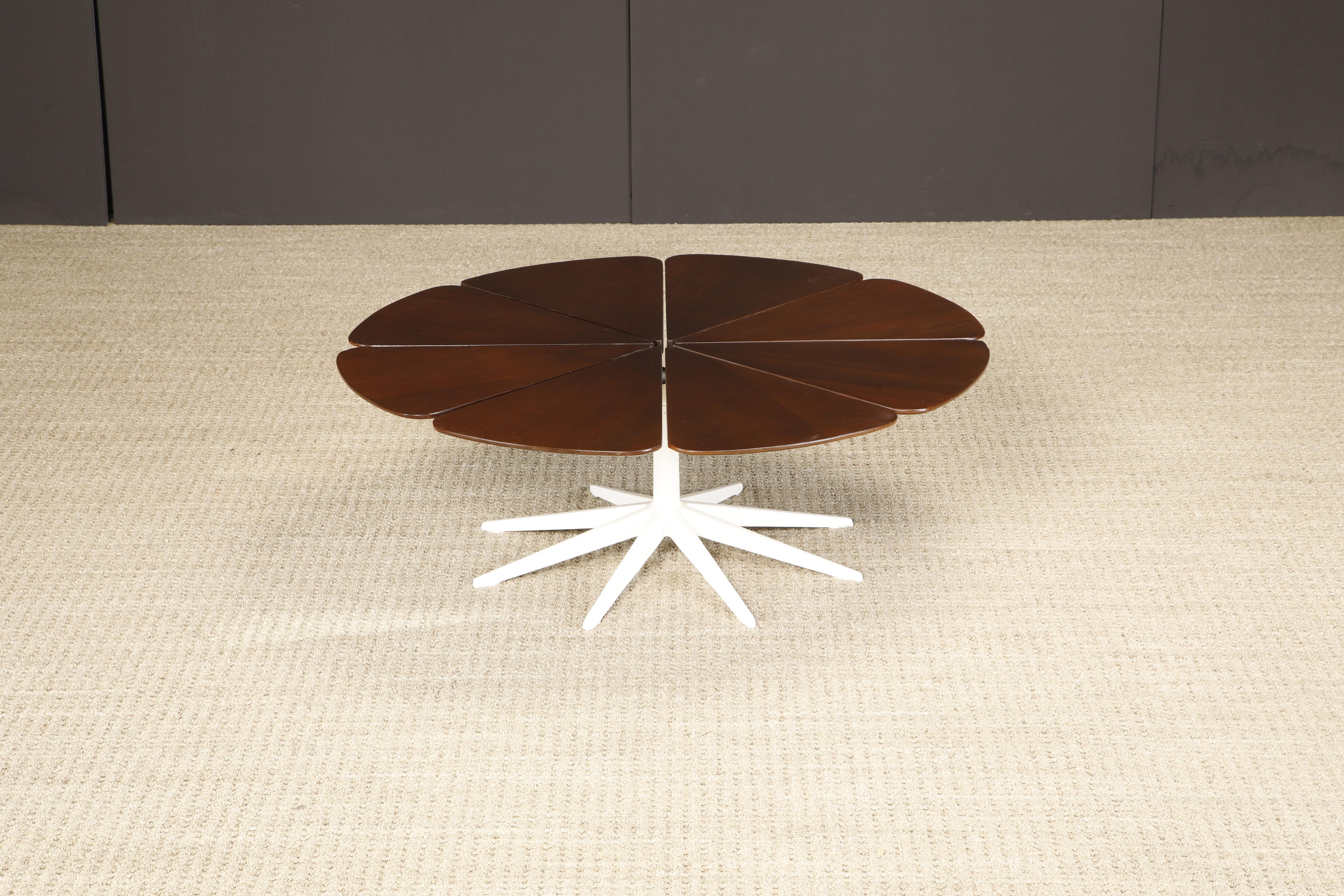 American 'Petal' Coffee Table by Richard Schultz for Knoll Associates, 1960s, Signed For Sale