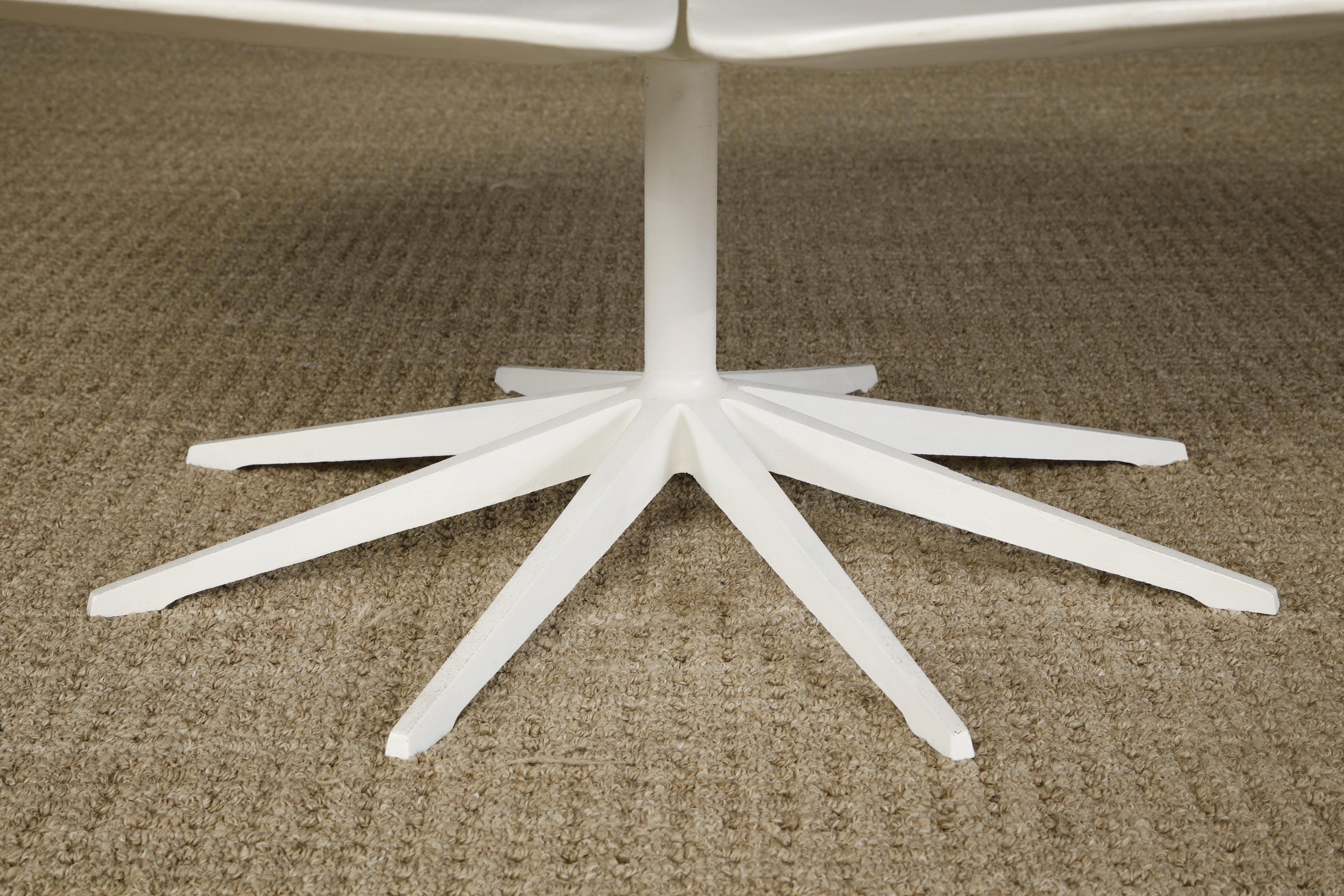 'Petal' Coffee Table by Richard Schultz for Knoll International, 1960 For Sale 9