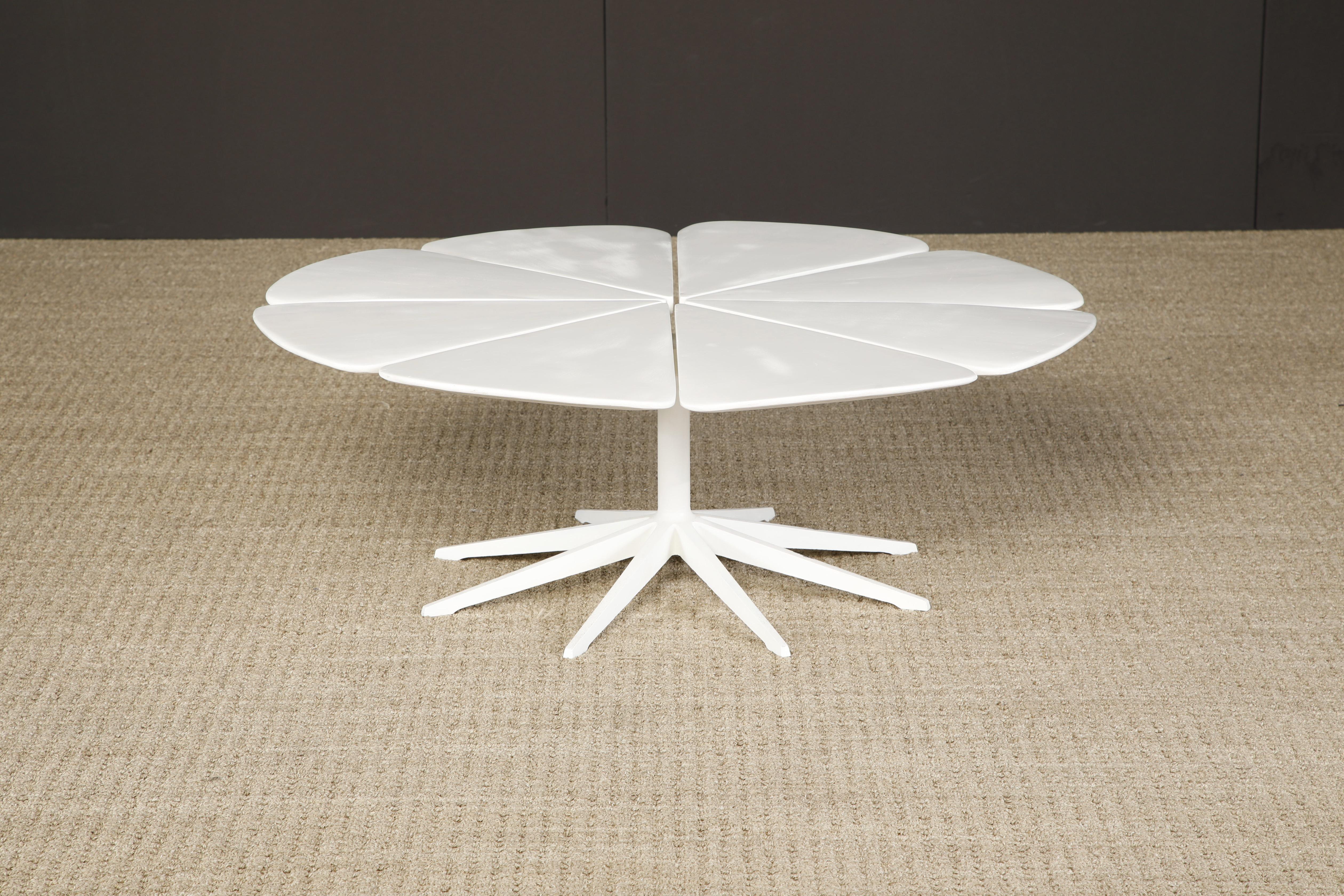 Mid-Century Modern 'Petal' Coffee Table by Richard Schultz for Knoll International, 1960 For Sale