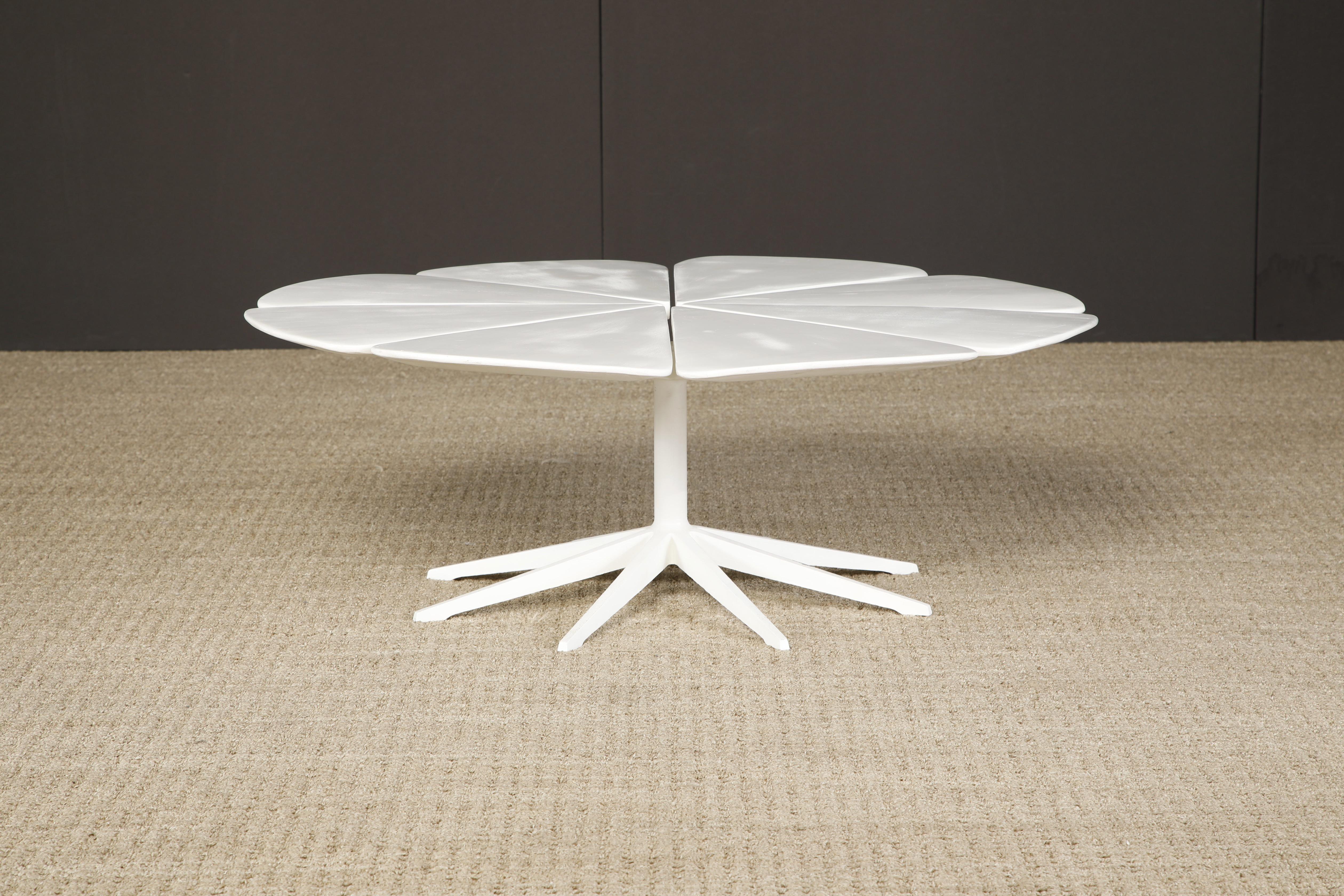 American 'Petal' Coffee Table by Richard Schultz for Knoll International, 1960 For Sale