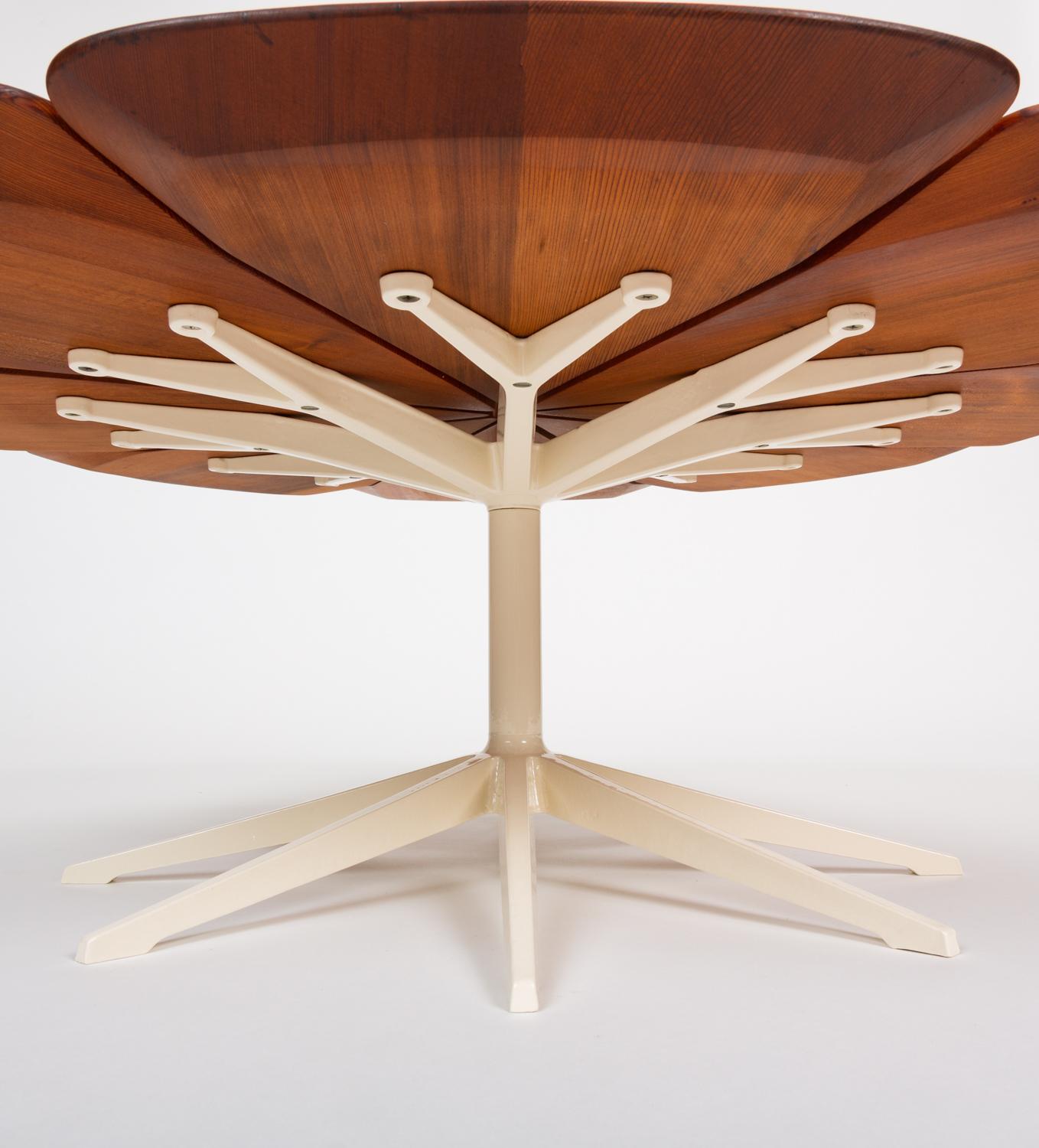 20th Century Petal Collection Coffee Table by Richard Schultz for Knoll