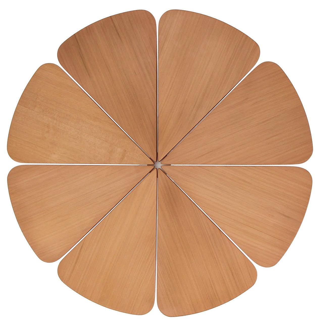 Petal' Dining Table by Richard Schultz for Knoll, 1960 In Excellent Condition For Sale In Sagaponack, NY