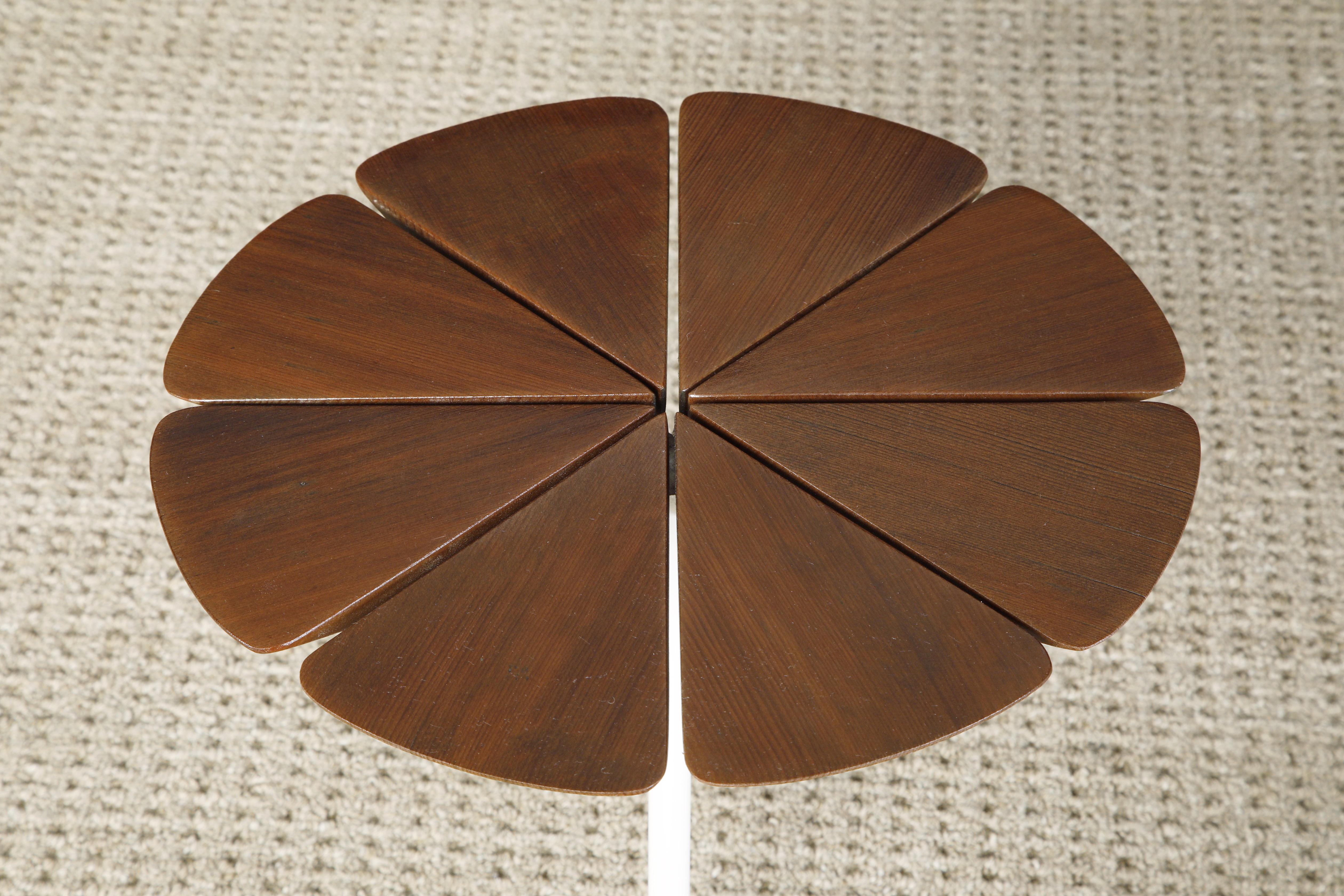 Mid-20th Century 'Petal' Drinks / Side Table by Richard Schultz for Knoll Associates, Signed For Sale