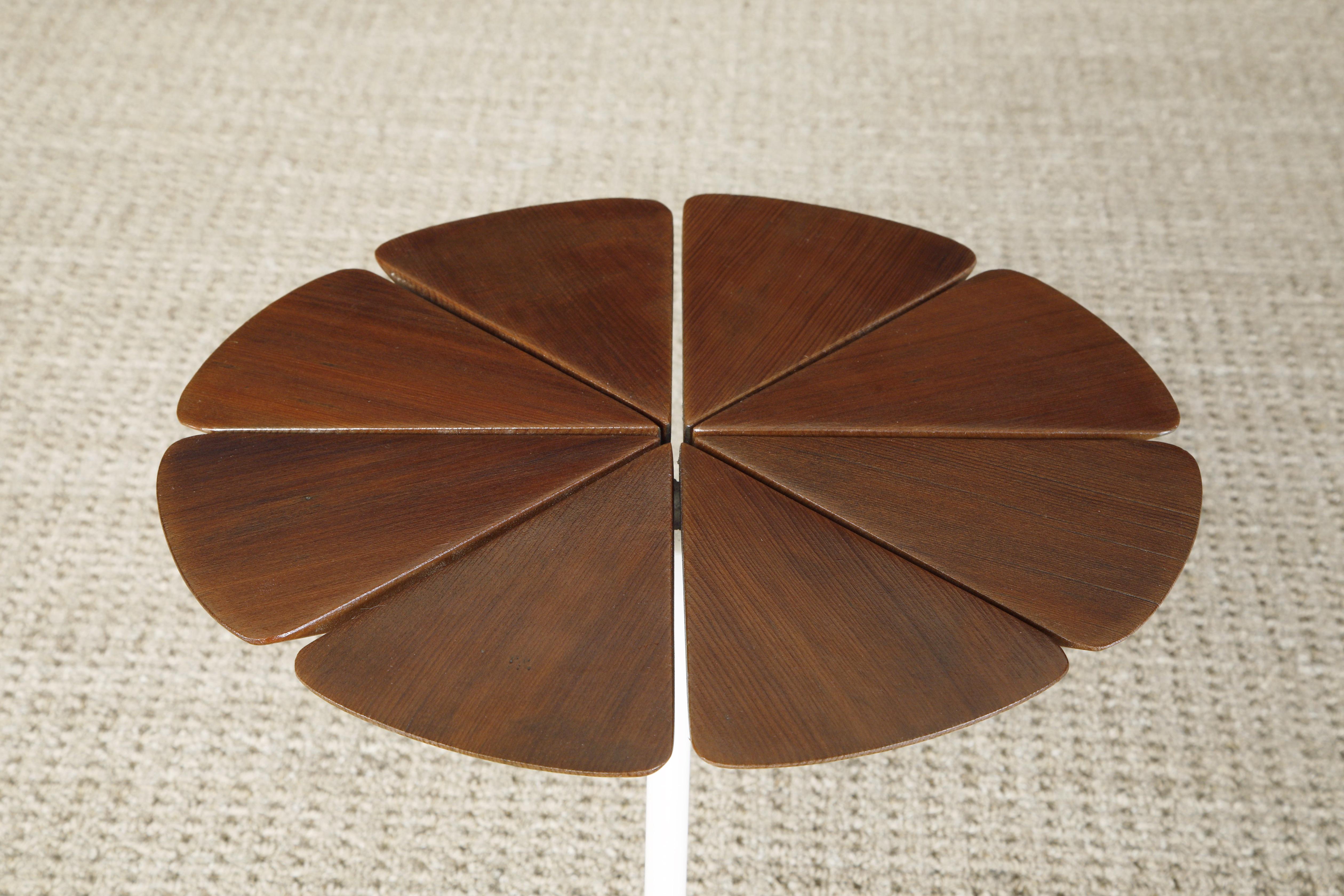 Metal 'Petal' Drinks / Side Table by Richard Schultz for Knoll Associates, Signed For Sale
