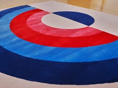 PETAL, Handtufted Wool and Vegan Silk Rug by Laura Niubó / Large