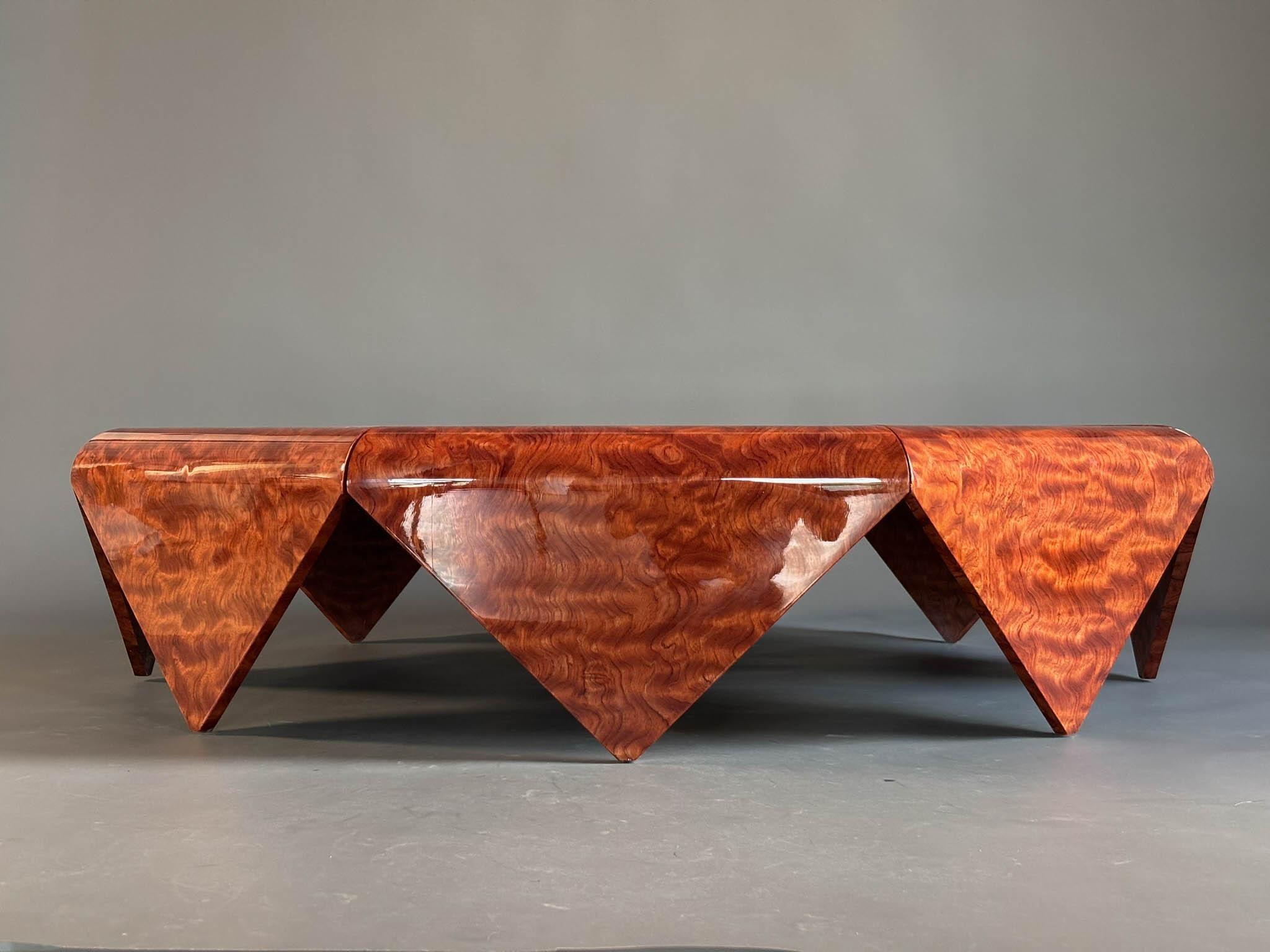 Brésilien Table basse Petala par Jorge Zalszupin 1960's en vente