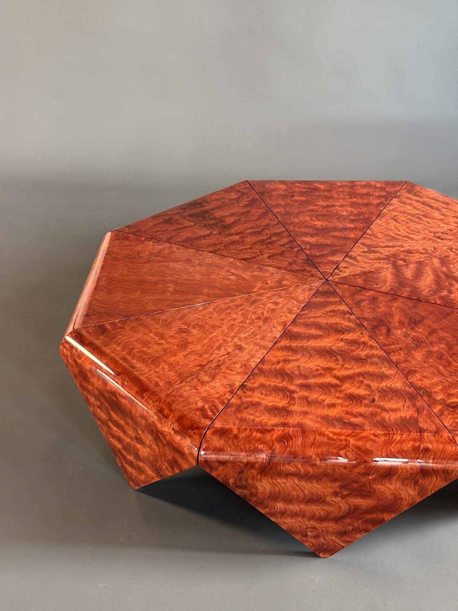 Table basse Petala par Jorge Zalszupin 1960's État moyen - En vente à Radomsko, Województwo łódzkie