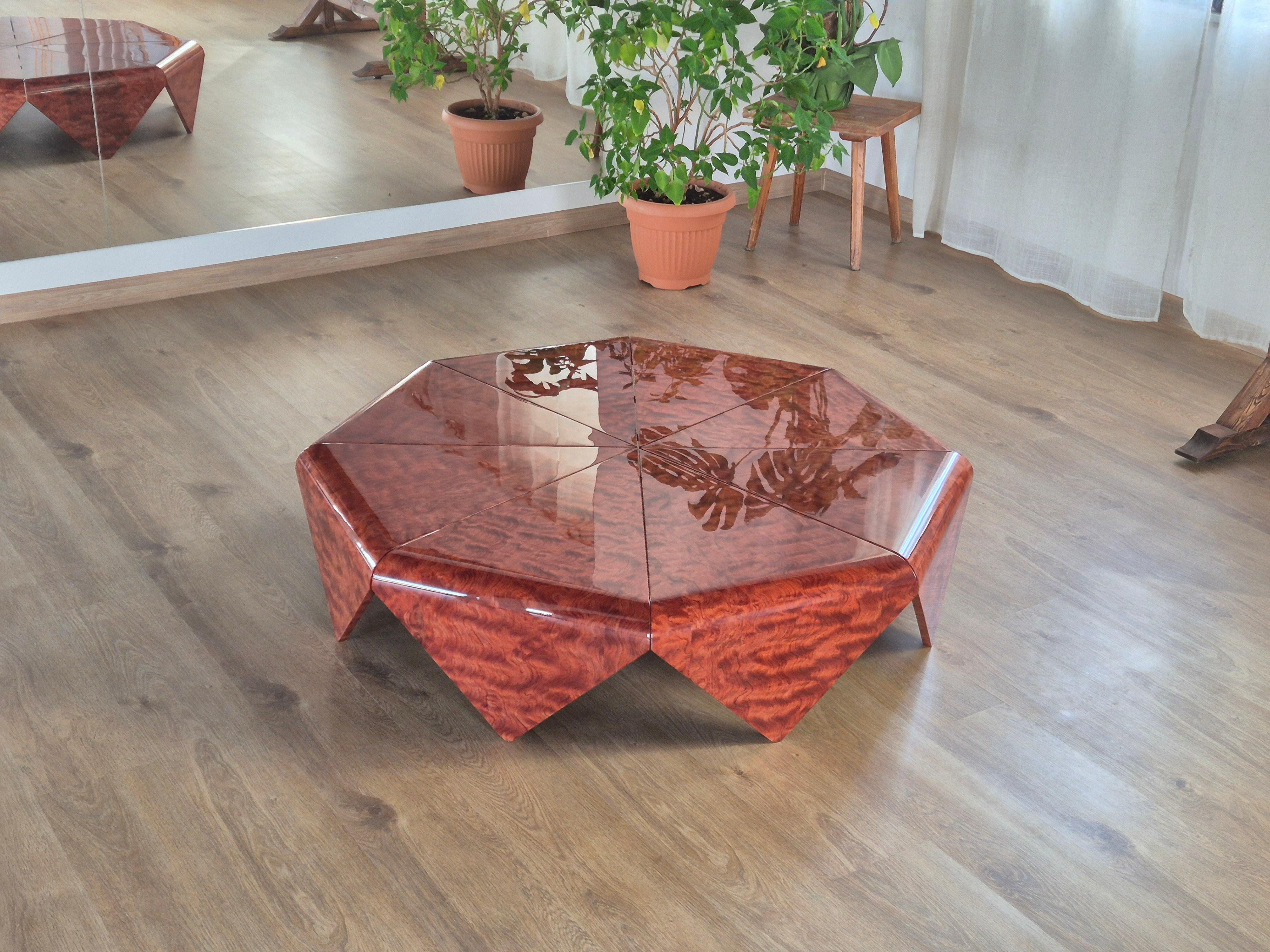Métal Table basse Petala par Jorge Zalszupin 1960's en vente