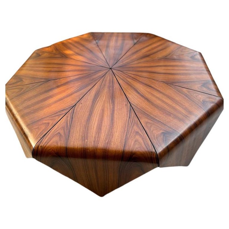 Grande table basse Petala de Jorge Zalszupin, style brsilien moderne En  vente sur 1stDibs