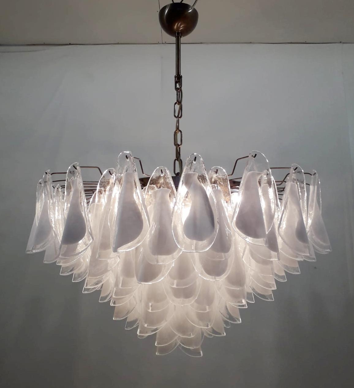 Italiano Lampadario Petali di Fabio Ltd in vendita