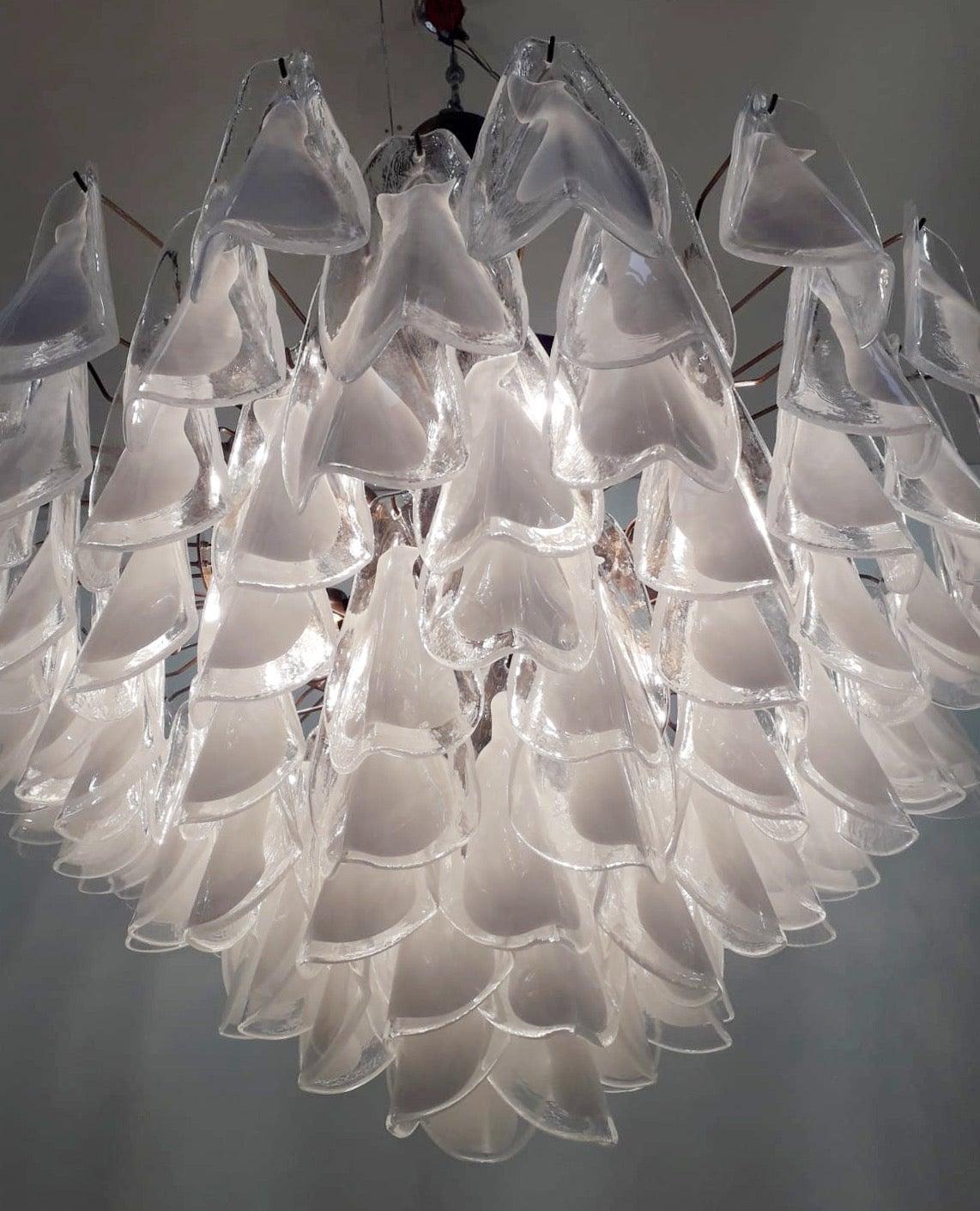 Petals Chandelier by Fabio Ltd In New Condition For Sale In Los Angeles, CA