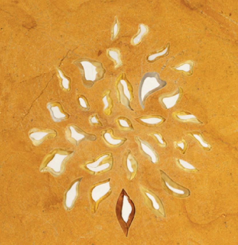 Tischintarsien mit Blütenblättern aus Jaisalmer-Stein, handgefertigt in Indien von Stephanie Odegard (Indisch) im Angebot