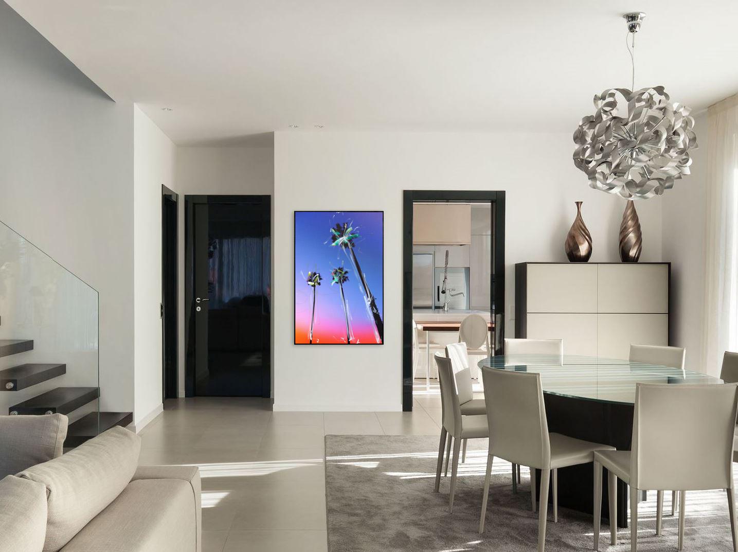 Santa Barbara 3 Palms - Peinture originale au coucher du soleil en couleurs Tropical Mixed Media - Contemporain Mixed Media Art par Pete Kasprzak