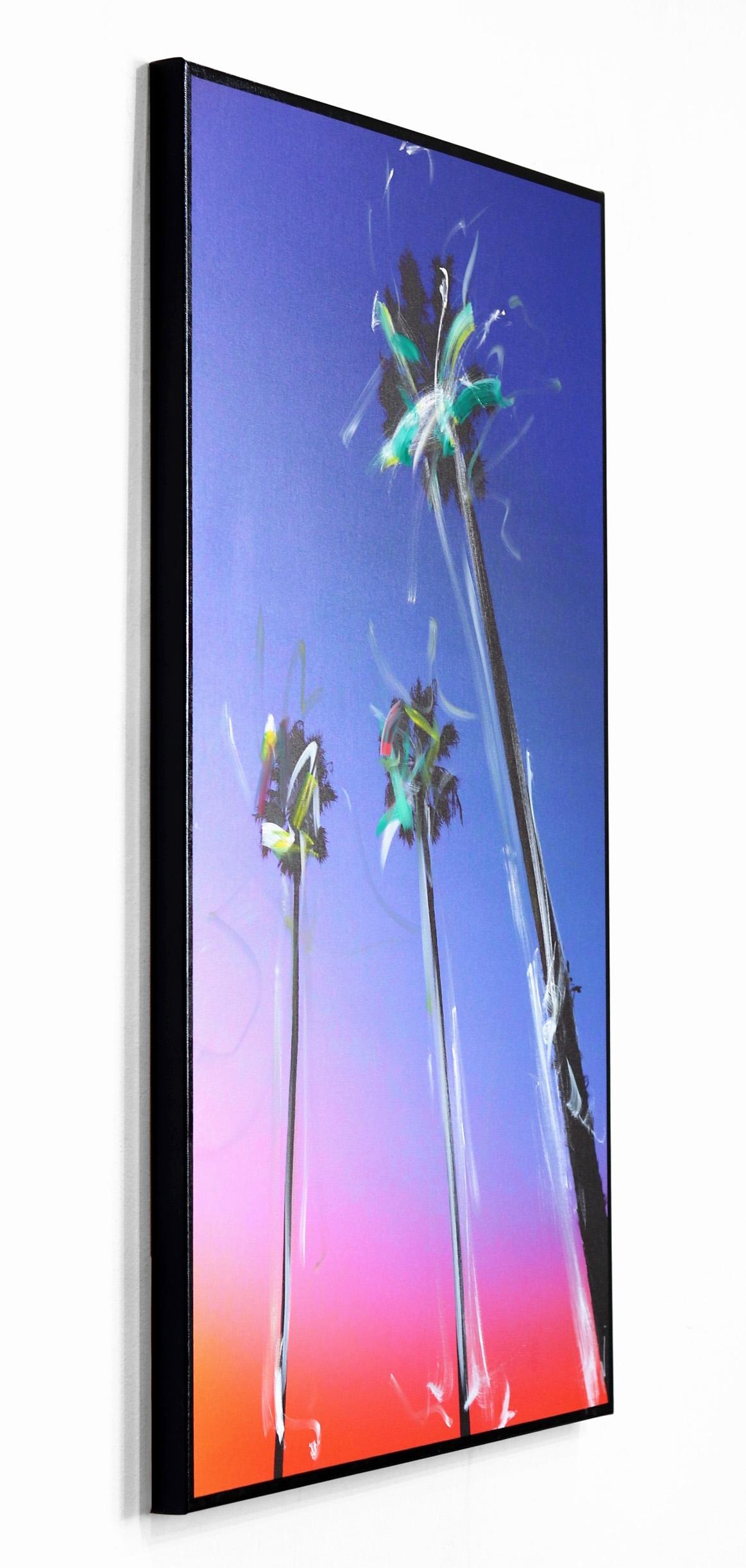 Santa Barbara 3 Palms - Peinture originale au coucher du soleil en couleurs Tropical Mixed Media en vente 1