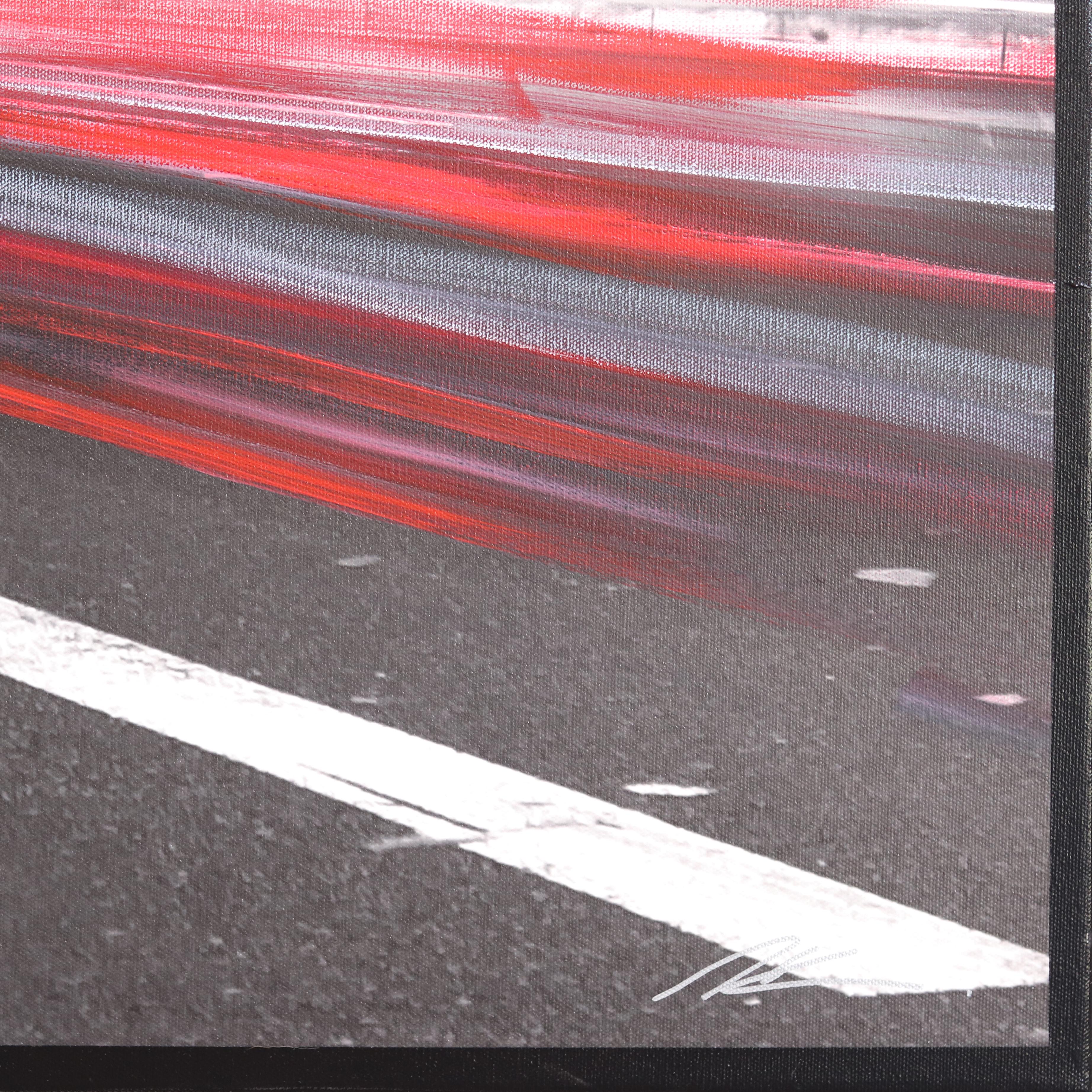 Whisky - Time to Rock Out - Pintura abstracta sobre lienzo de un colorido paisaje urbano en venta 3