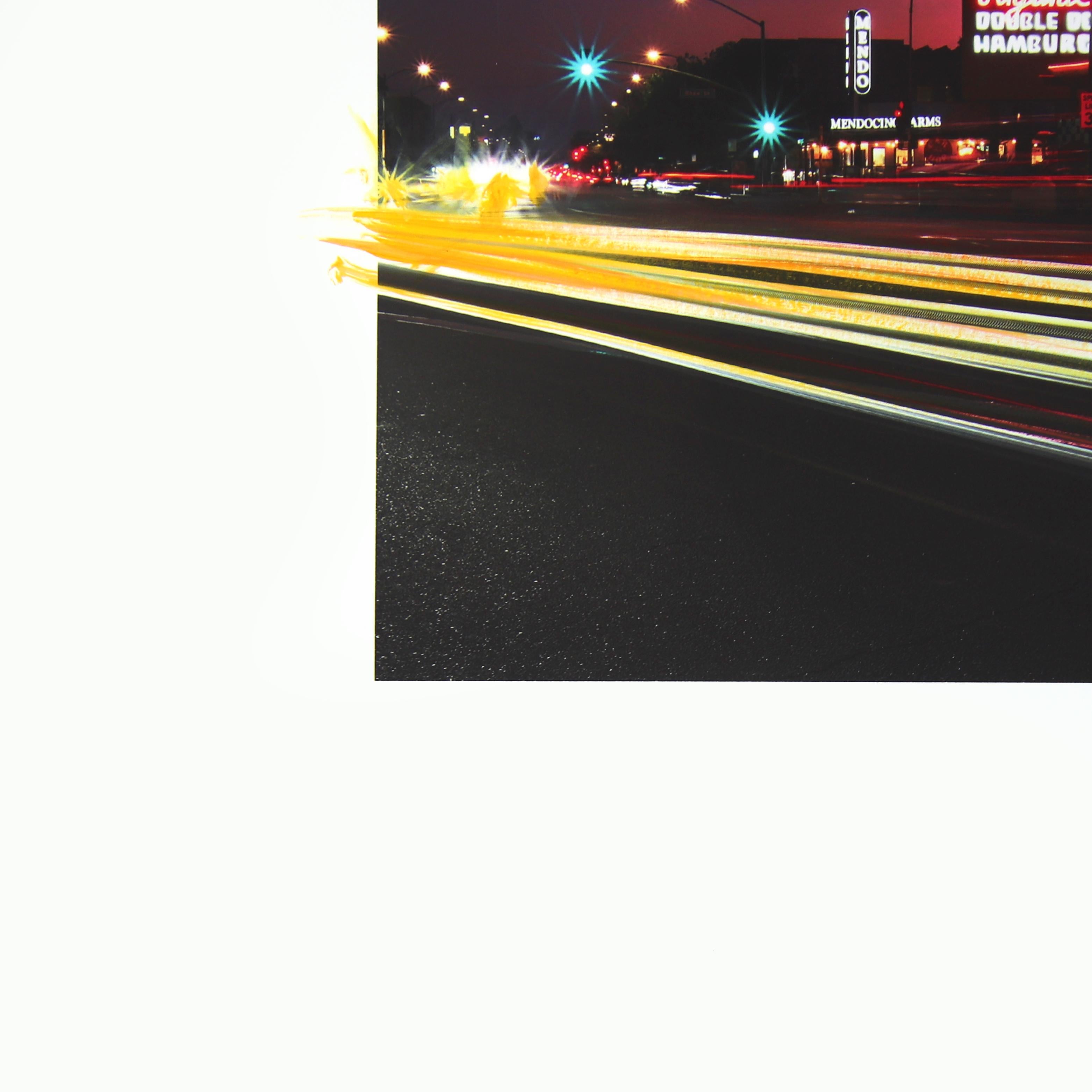 Bob's Big Boy - Photographie de paysage urbain - Peinture sur papier - Noir Landscape Photograph par Pete Kasprzak
