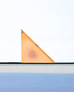 Ohne Titel (Strahlendes rosa quadratisches Urethan-Relief), 2013