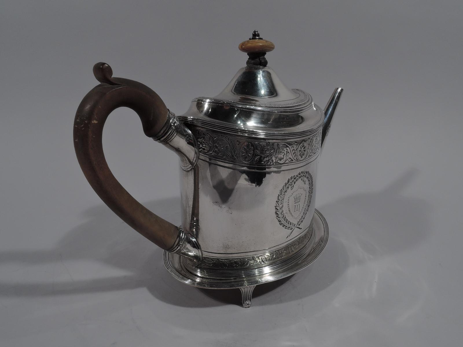 Peter and Ann Bateman Neoclassical Sterling Silver Teapot on Stand In Good Condition In New York, NY