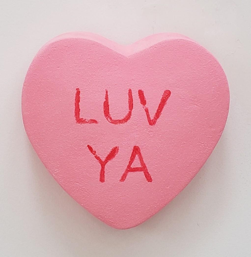 Peter Anton Figurative Sculpture - Pink - Luv Ya