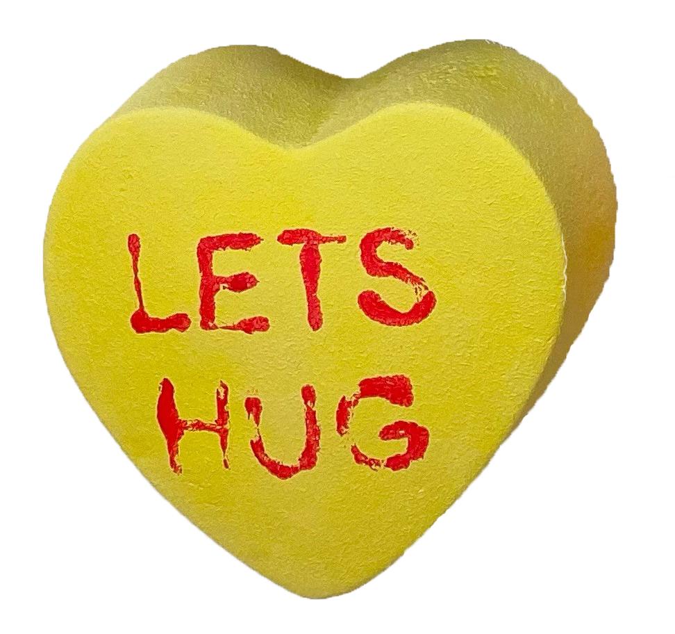 Peter Anton Figurative Sculpture - Yellow - Let's Hug