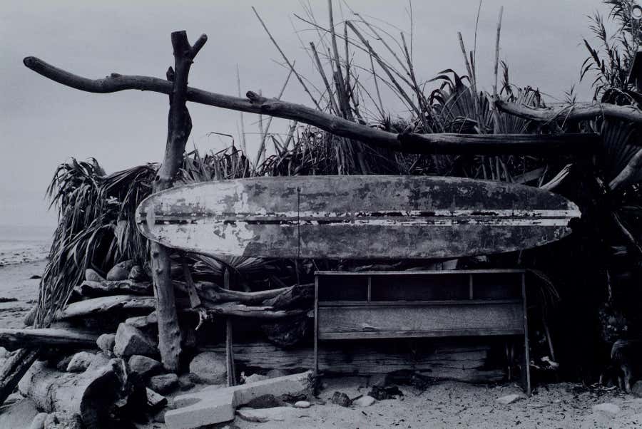 Old Surfboard, Topanga Beach, California, U.S.A. – Anthony Friedkin, Beach, Surf
