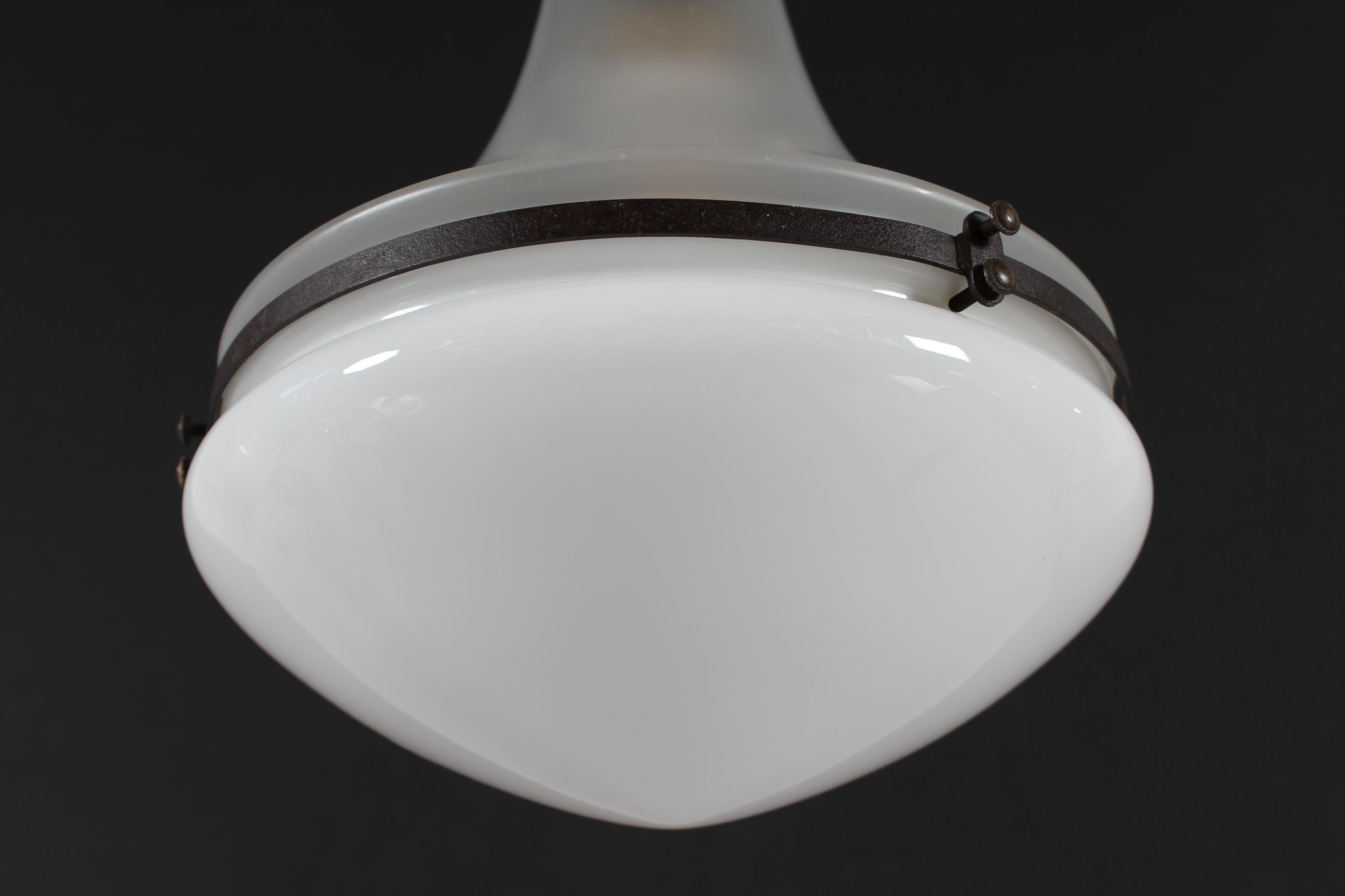 Peter Behrens Kleine Luzette Pedant Glas + Kupfer von Siemens Schuckert 1910er Jahre (Messing) im Angebot