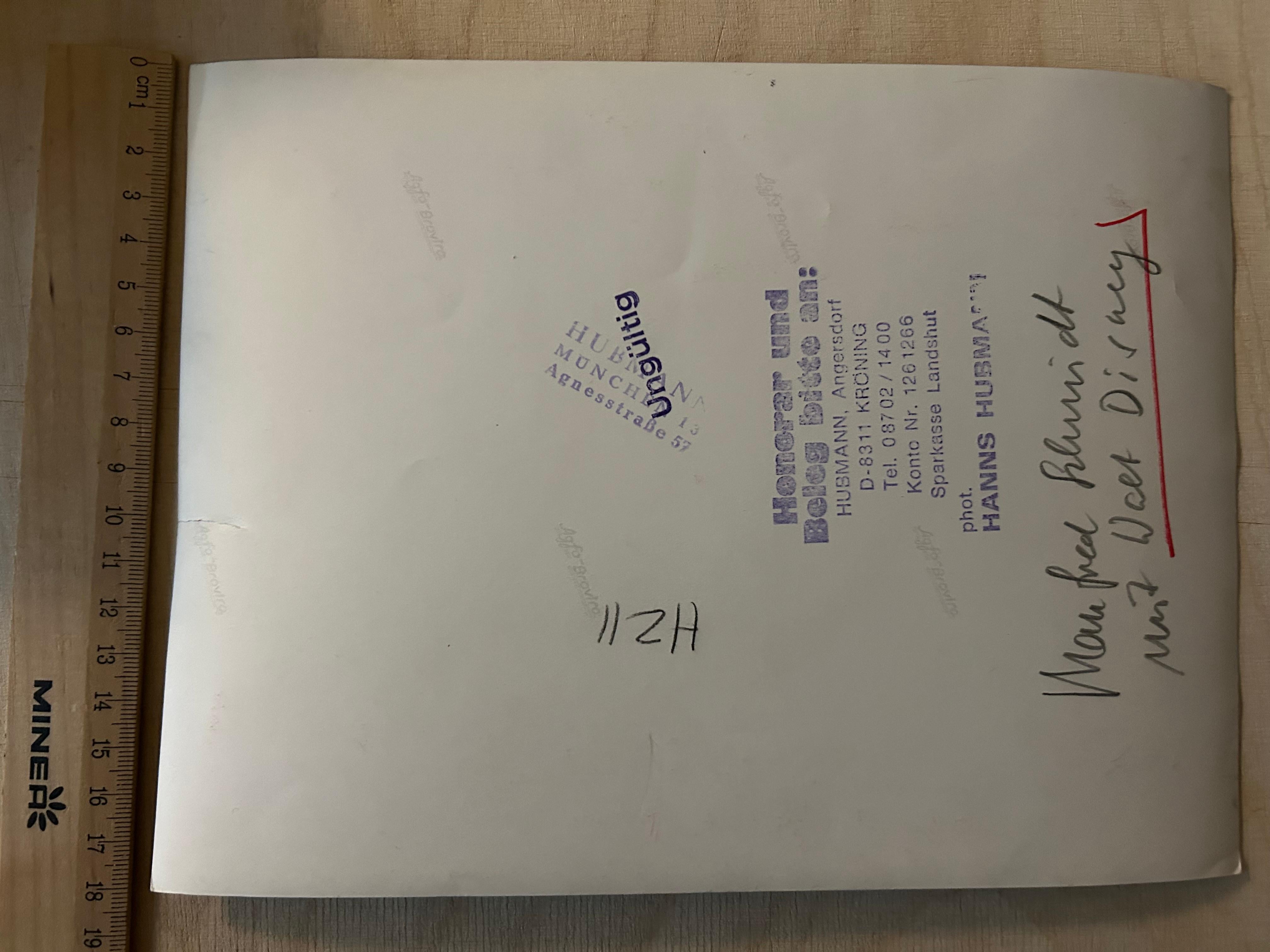 Walter „Walt“ Disney  - Convolute of 7 Original Press Fotos aus der Presse im Angebot 6