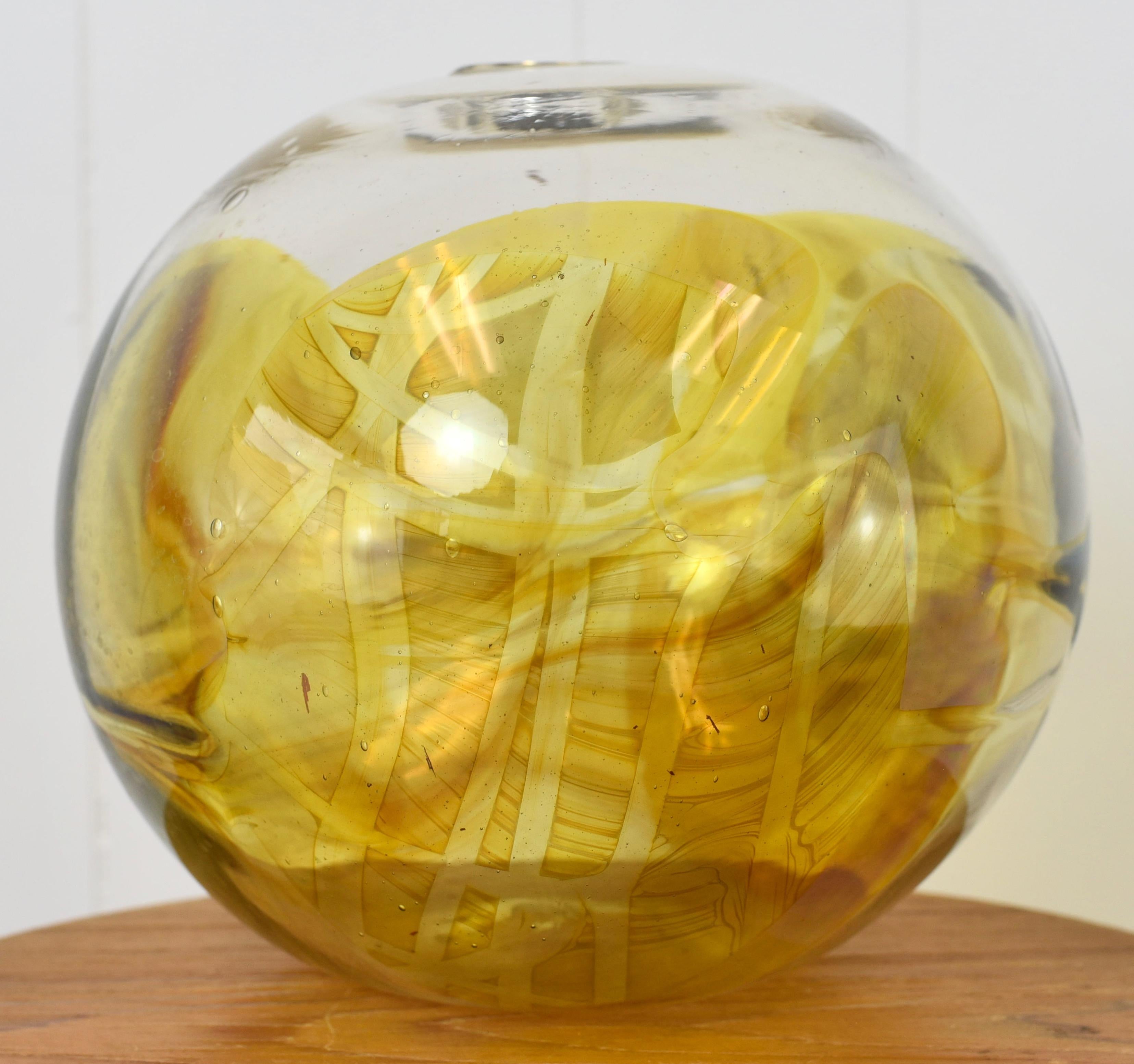Peter Bramhall Signiert Studio Kunstglas Kugel Vase  im Zustand „Gut“ im Angebot in Sarasota, FL