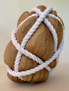 Bound Heart de Peter Brook and Ball - Sculpture abstraite en bois et corde