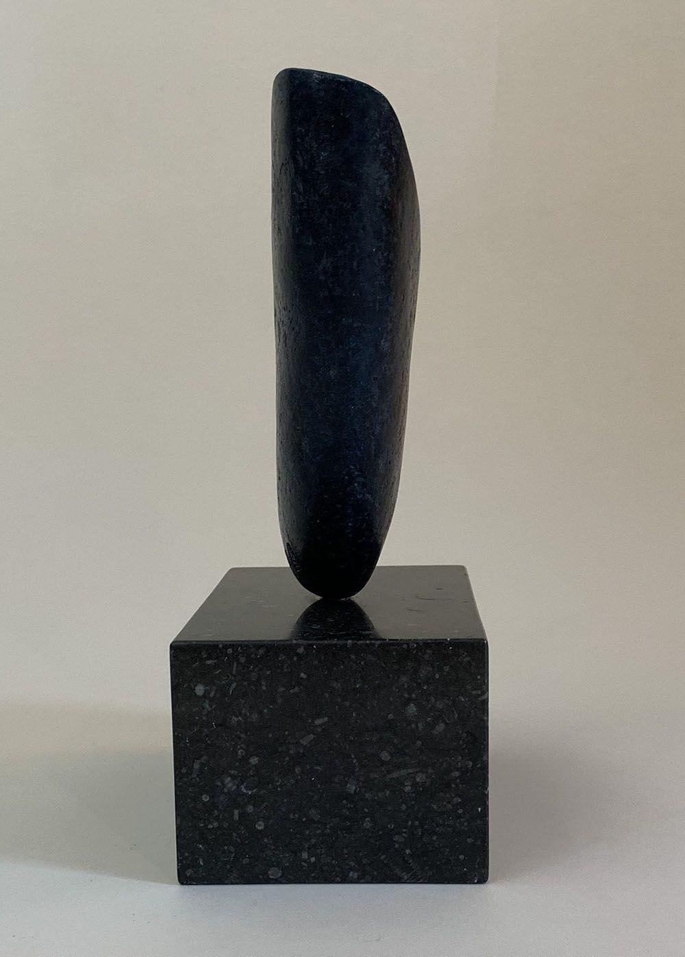Slip von Peter Brooke-Ball – abstrakte Skulptur, Bronze, Silber im Angebot 1
