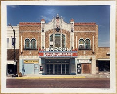 Barron Theater, Pratt, KS von Peter Brown, 1989, Archivalischer Pigmentdruck