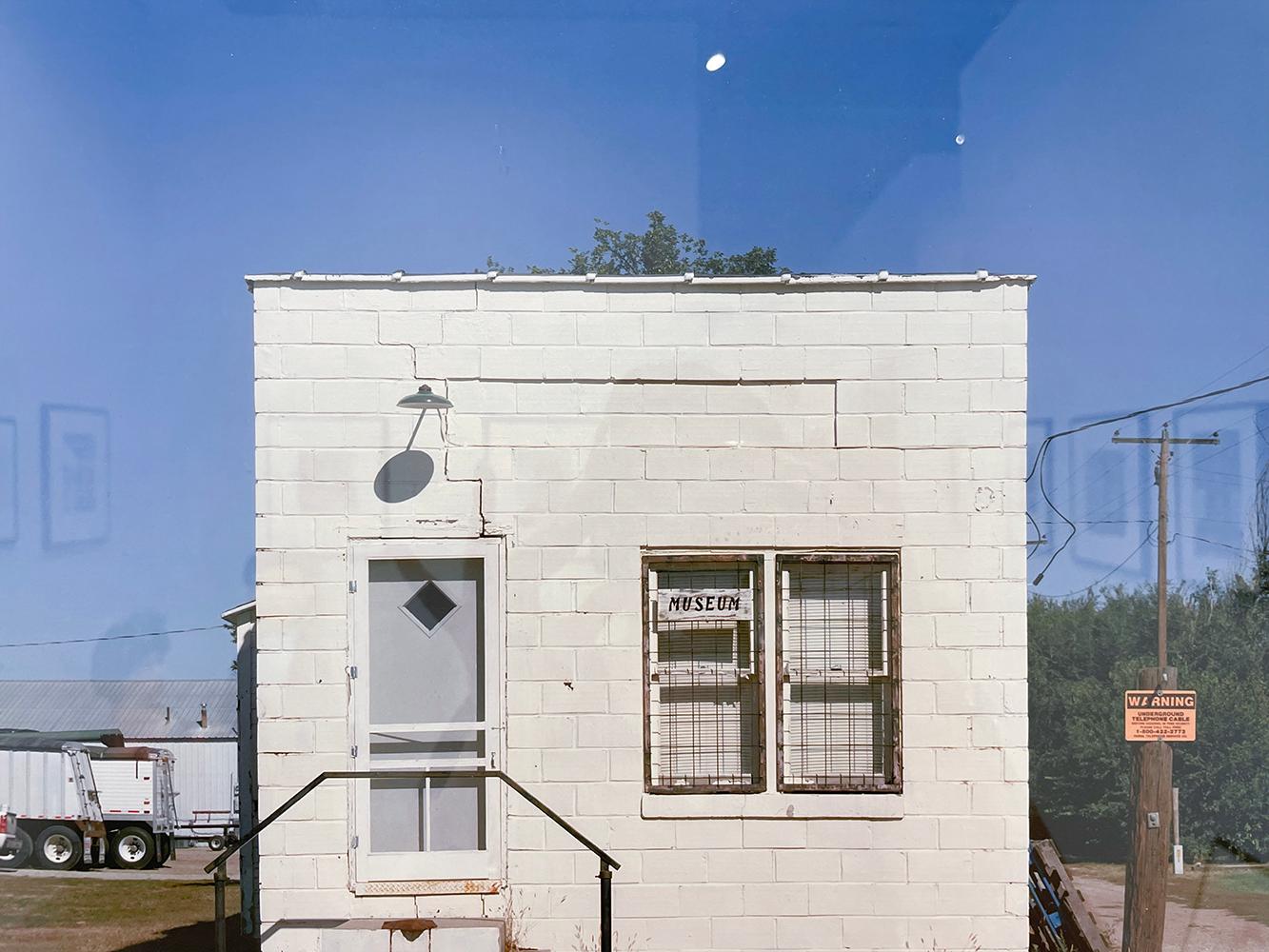 Oiseaux de la ville des oiseaux, Kansas (Museum), de West of Last Chance en vente 1