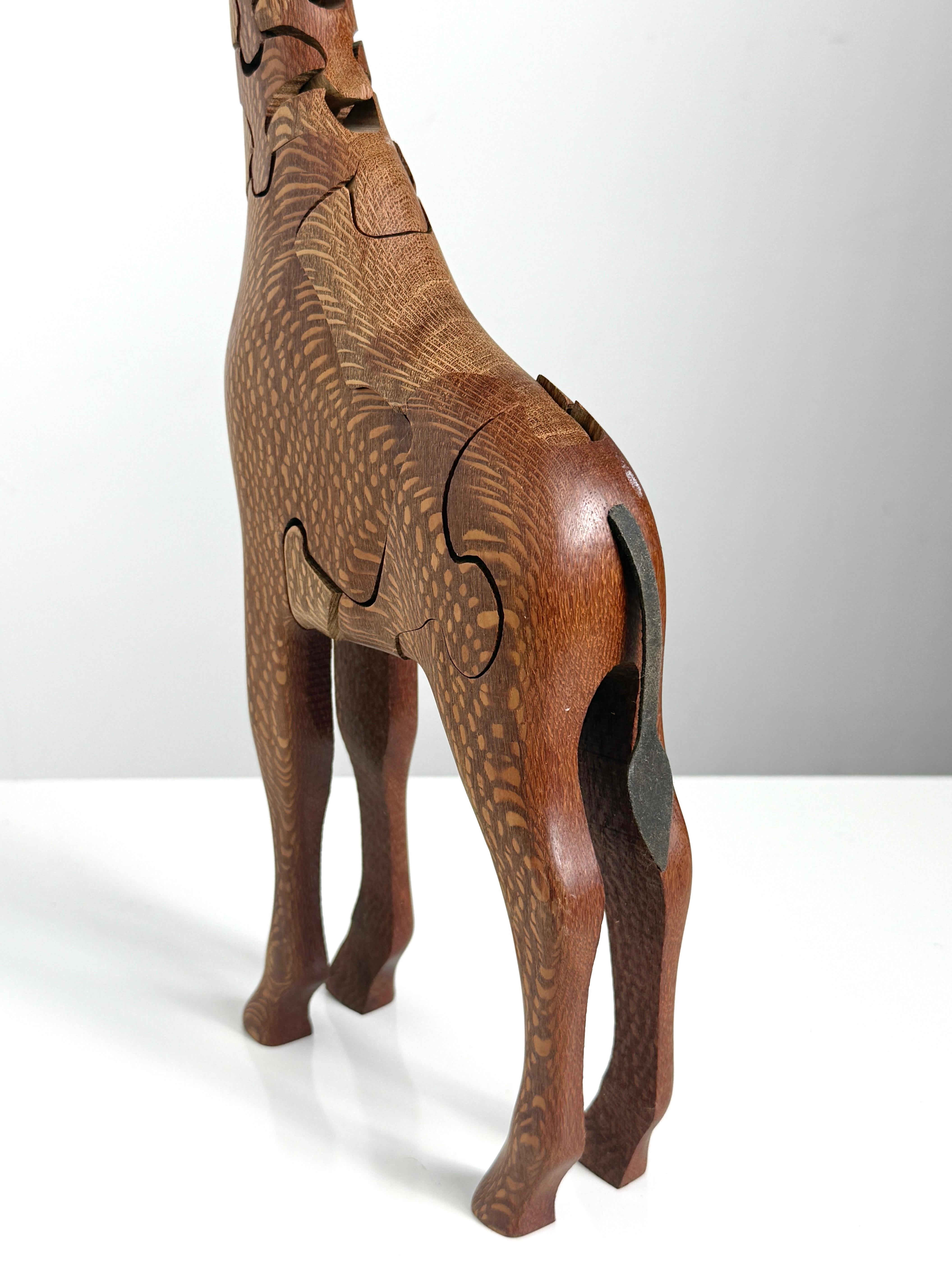 Hand-Crafted Peter Chapman Studio Craftsman Articulated Wooden Puzzle Giraffe Sculpture