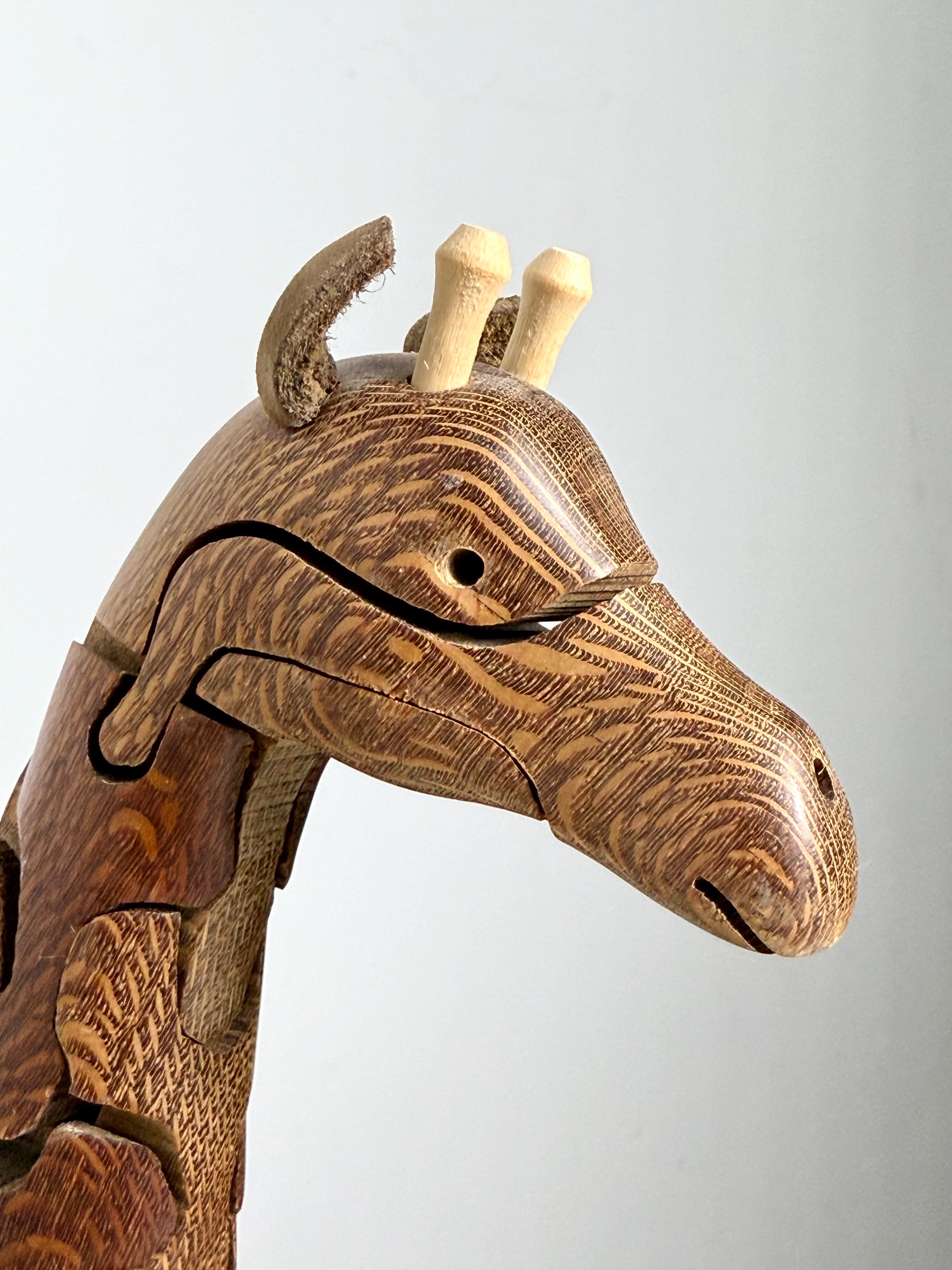 Peter Chapman Studio Craftsman Articulated Wooden Puzzle Giraffe Sculpture 2