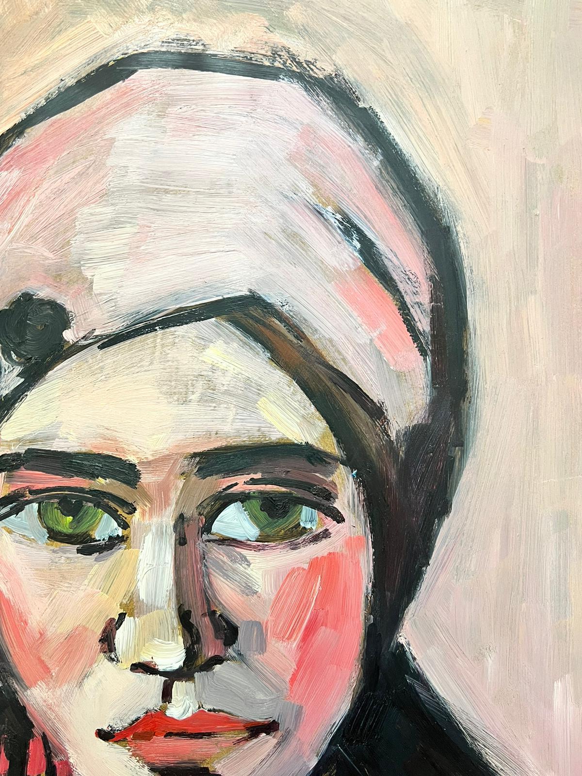 Quadro ad olio Modern British Ritratto di Lady Pink che fuma la sigaretta - Portrait Painting Beige di Peter Collins ARCA