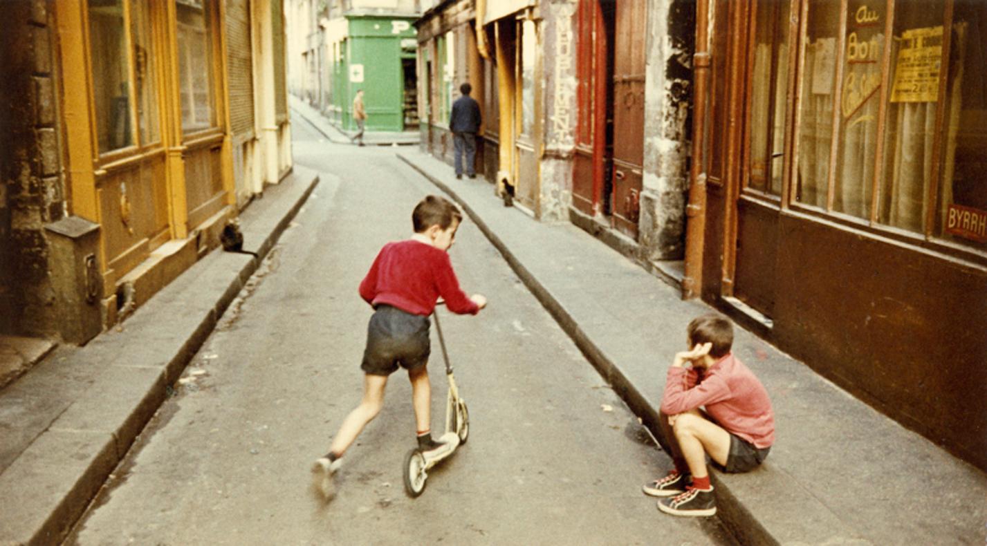 Pariser Scooter aus der Pariser In Colour Series 1956-61 von Peter Cornelius