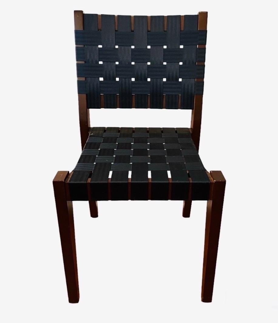 Mid-Century Modern Peter Danko Ashton Side Chairs With Navy Blue Woven Seat & Back, Set of 4 For Sale