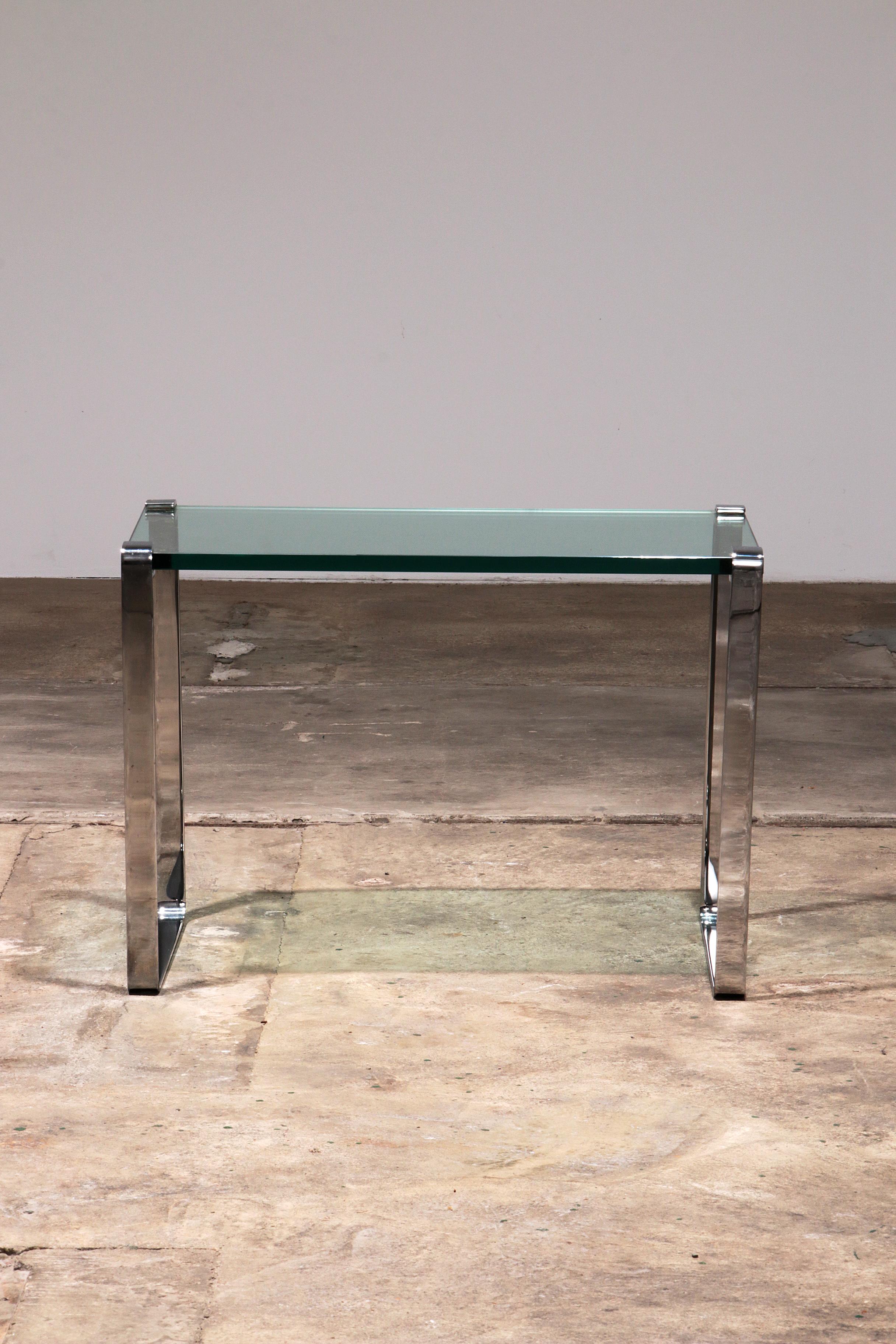 Milieu du XXe siècle Table d'appoint Peter Draenert modèle 1022, chrome et verre, Allemagne 1960 en vente